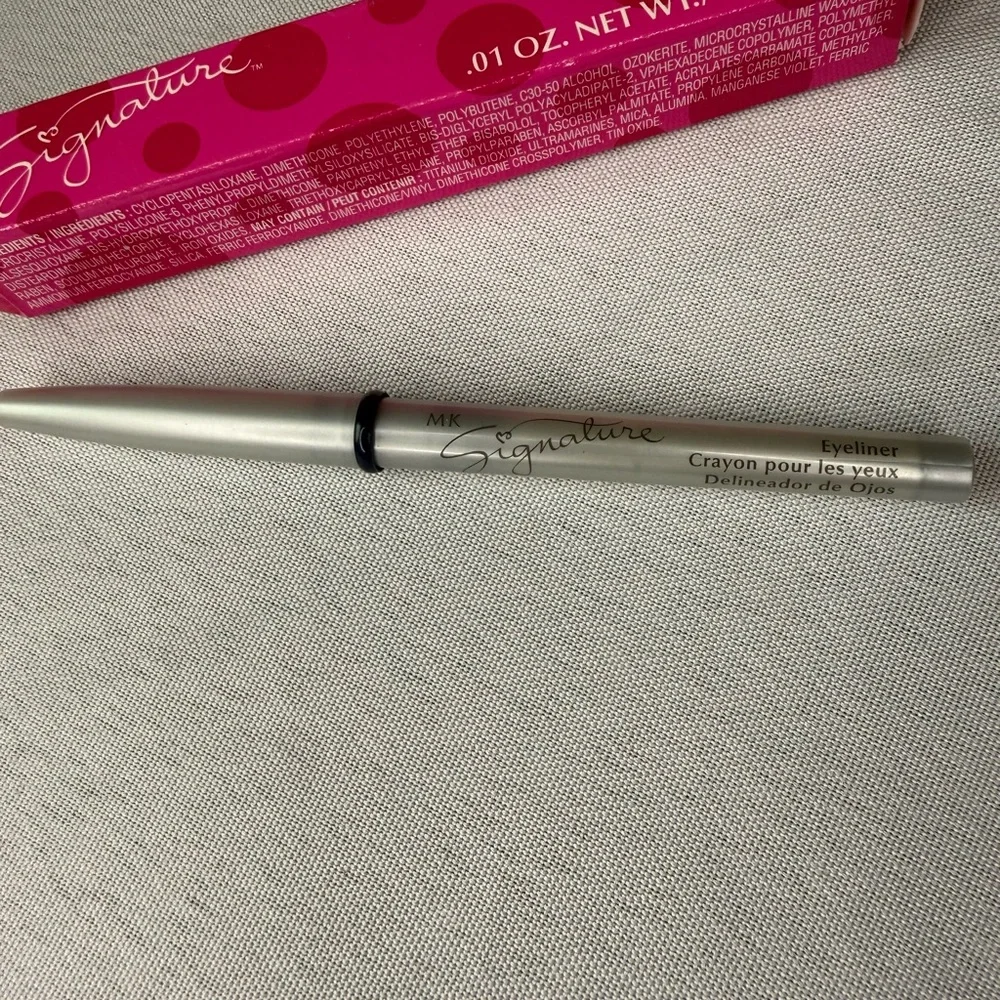 Signature Vibrant Navy Marine Eyeliner Mary Kay - Picture 4 of 8